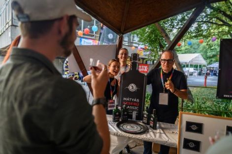 Soproni Egyetemi napok fesztiv&aacute;l dekor&aacute;ci&oacute;